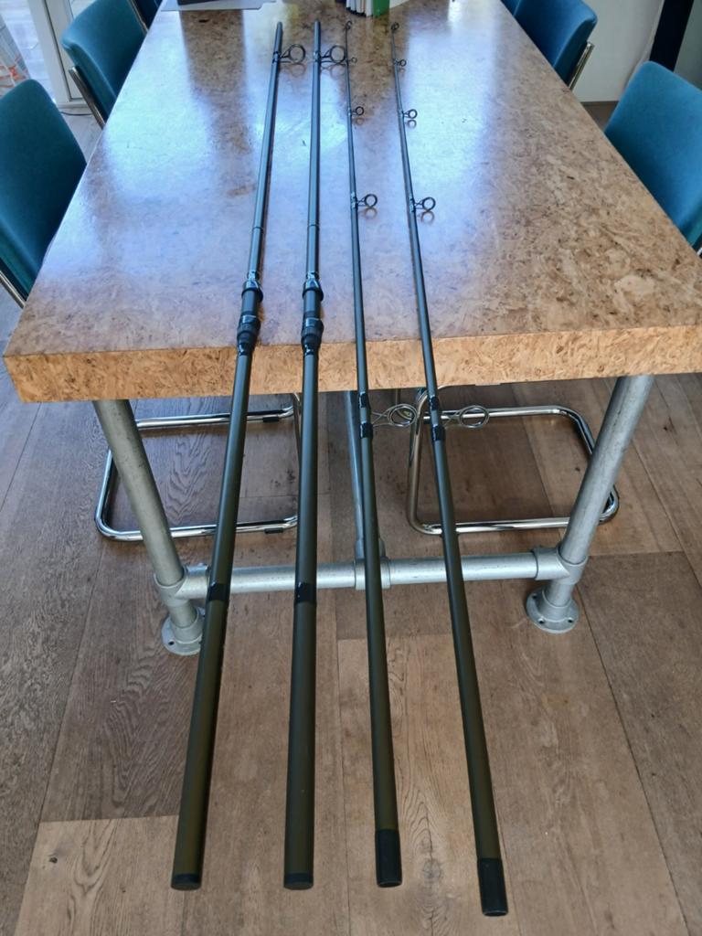 2x Caperlan Xtrem 1 Karperhengel 3.60m 2.75 lbs, Watersport en Boten, Hengelsport | Algemeen, Ophalen, Gebruikt, Werphengel