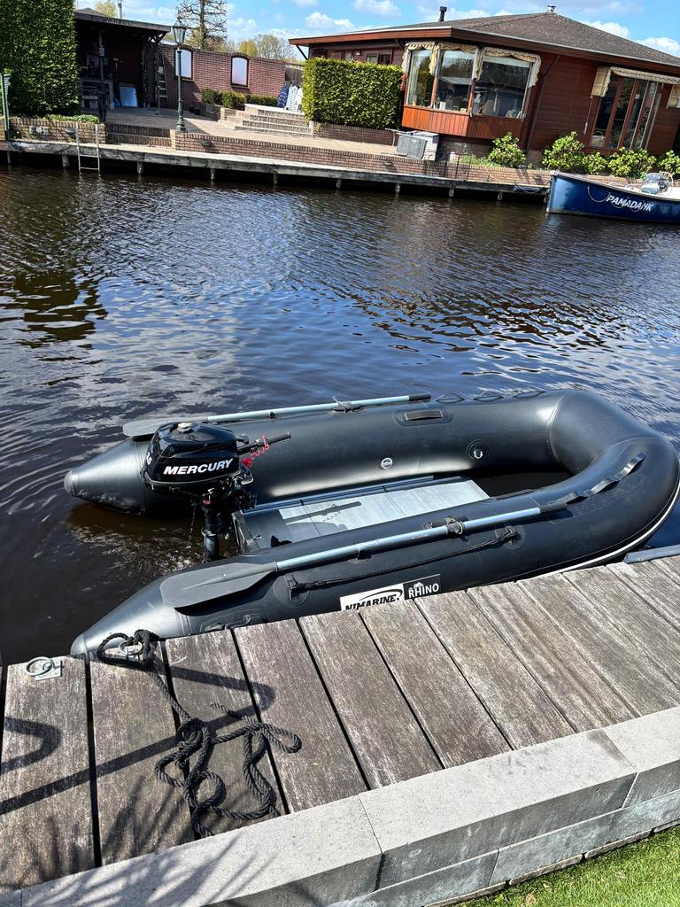 Mooie zwarte Nimarine rubberboot met 3.5 pk 4 takt mercury, Aluminium, Zo goed als nieuw, Benzine, Minder dan 70 pk