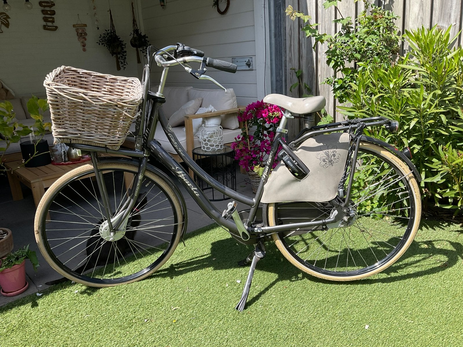 Goed onderhouden Sparta Country Tour, taupe kleur, Fietsen en Brommers, Ophalen, Sparta, Versnellingen, Trommelrem