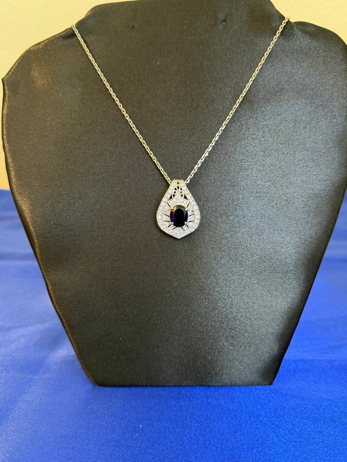 Art Deco Hanger met Onyx & 925 Zilveren Ketting (46cm), Overige voorstellingen, Zwart, Ophalen of Verzenden, Zo goed als nieuw