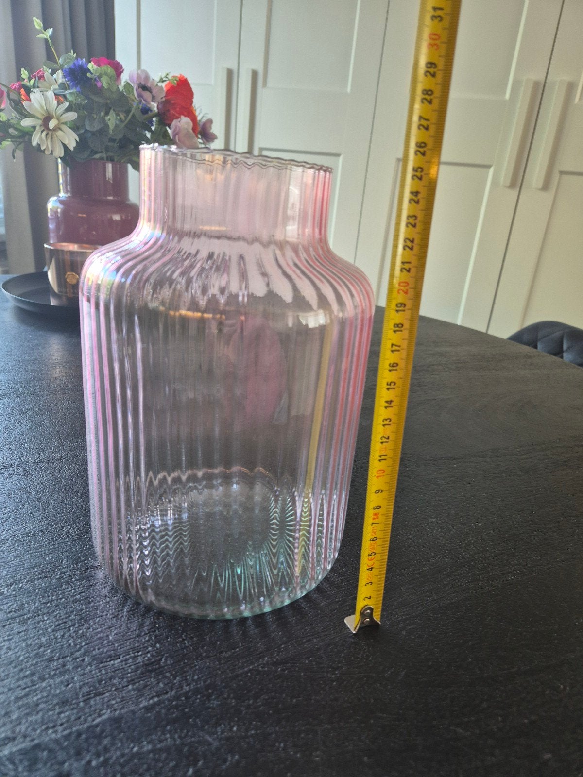 Glazen vaas met ribbels - Roze, Huis en Inrichting, Ophalen, Nieuw, Roze, Glas