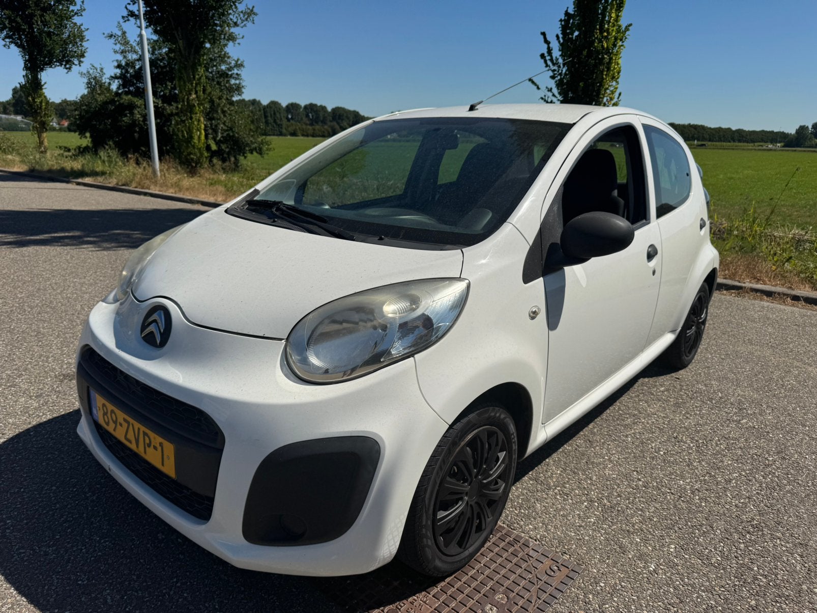 Citroën C1 1.0i 68PK 5D 2013 Wit airco 2013, Auto's, Voorwielaandrijving, Euro 5, Zwart, 4 stoelen