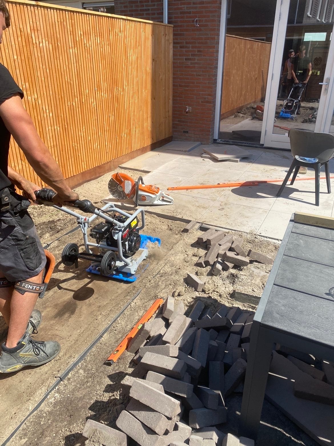 Stratenmaker aangeboden drachten en omgeving, Ophalen, Nieuw, Beton, Terrastegels