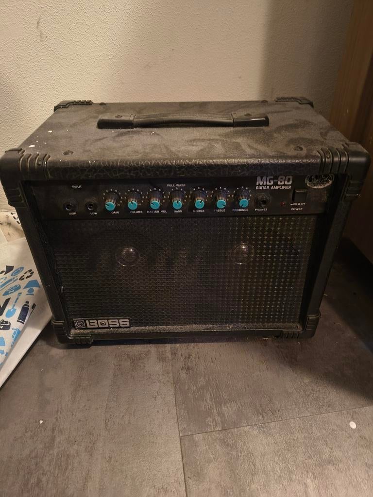 Boss MG-80 Gitaarversterker met voetpedaal, Ophalen of Verzenden, Gebruikt, Gitaar, Minder dan 50 watt