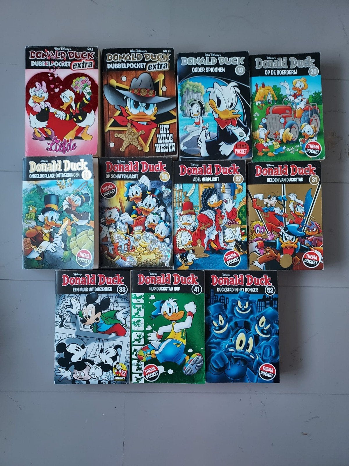 Donald Duck Dubbel pockets en Thema pockets, Meerdere comics, Ophalen of Verzenden, Zo goed als nieuw, Europa