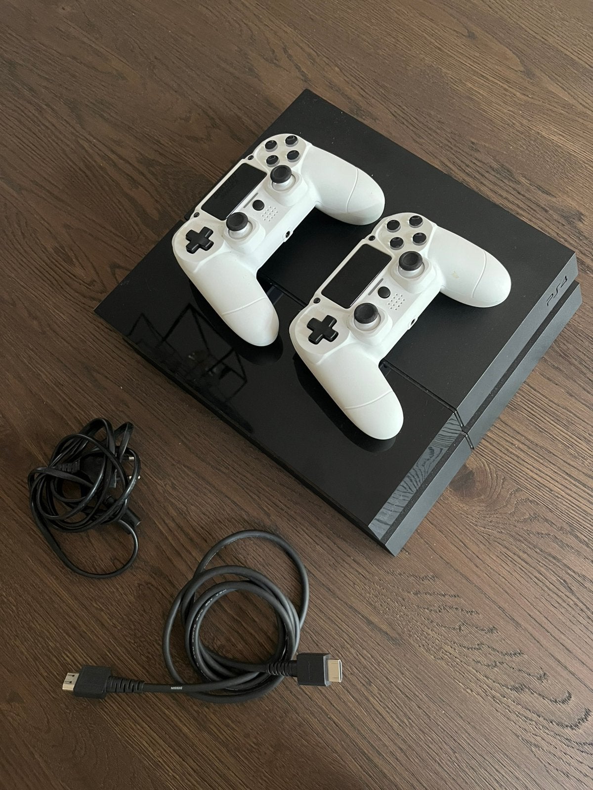Playstation 4 (incl adapter en HDMI kabel), Ophalen of Verzenden, Zo goed als nieuw