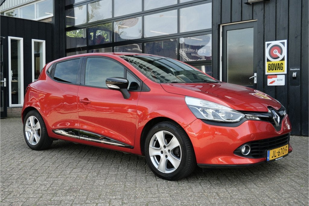 Renault Clio 0.9 TCe Eco2 Expression | NL-Auto | Cruise | Na, Auto's, 898 cc, Stof, Euro 6, 23 km/l
