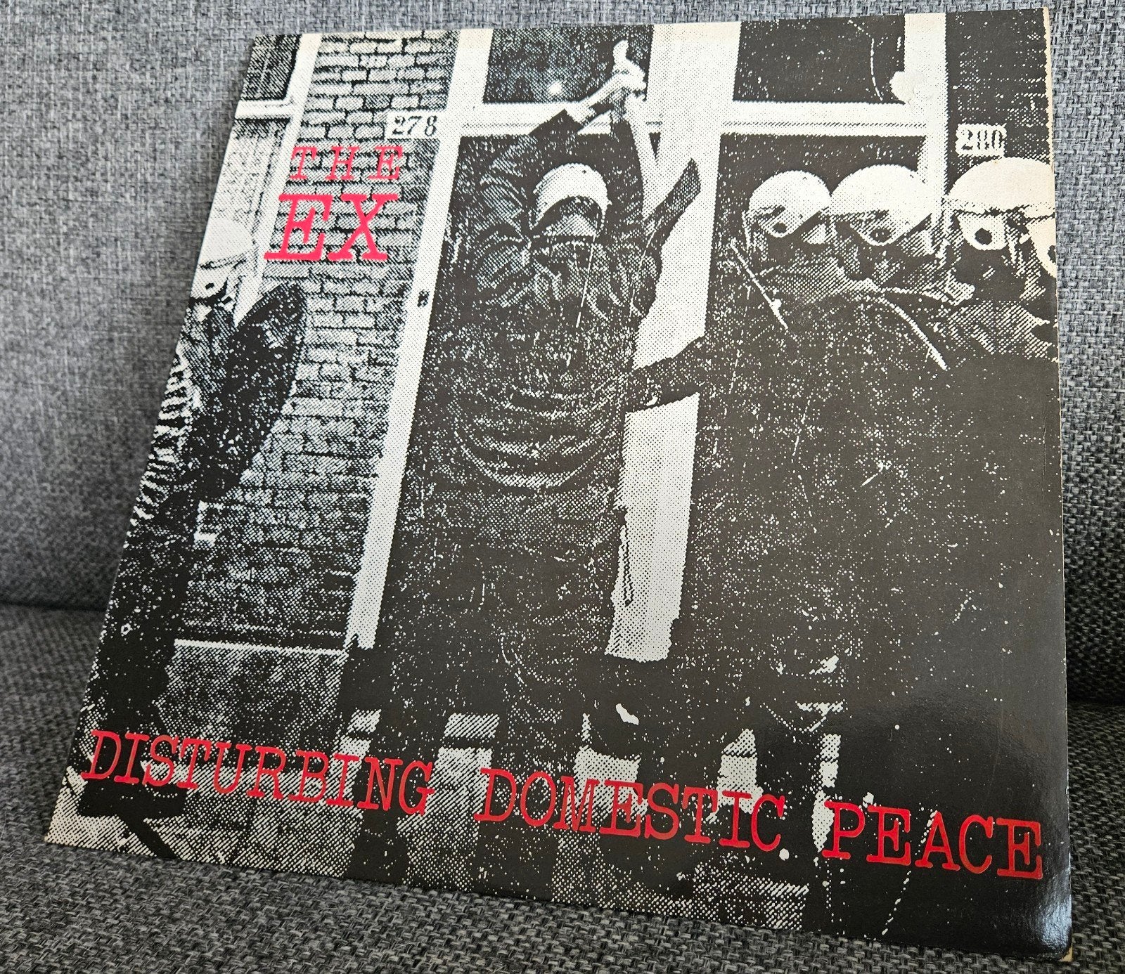 Punk LP ~ The Ex - Disturbing Domestic Peace, Cd's en Dvd's, Inclusief boekje, 1980 - 1989, Alternative, Ophalen of Verzenden