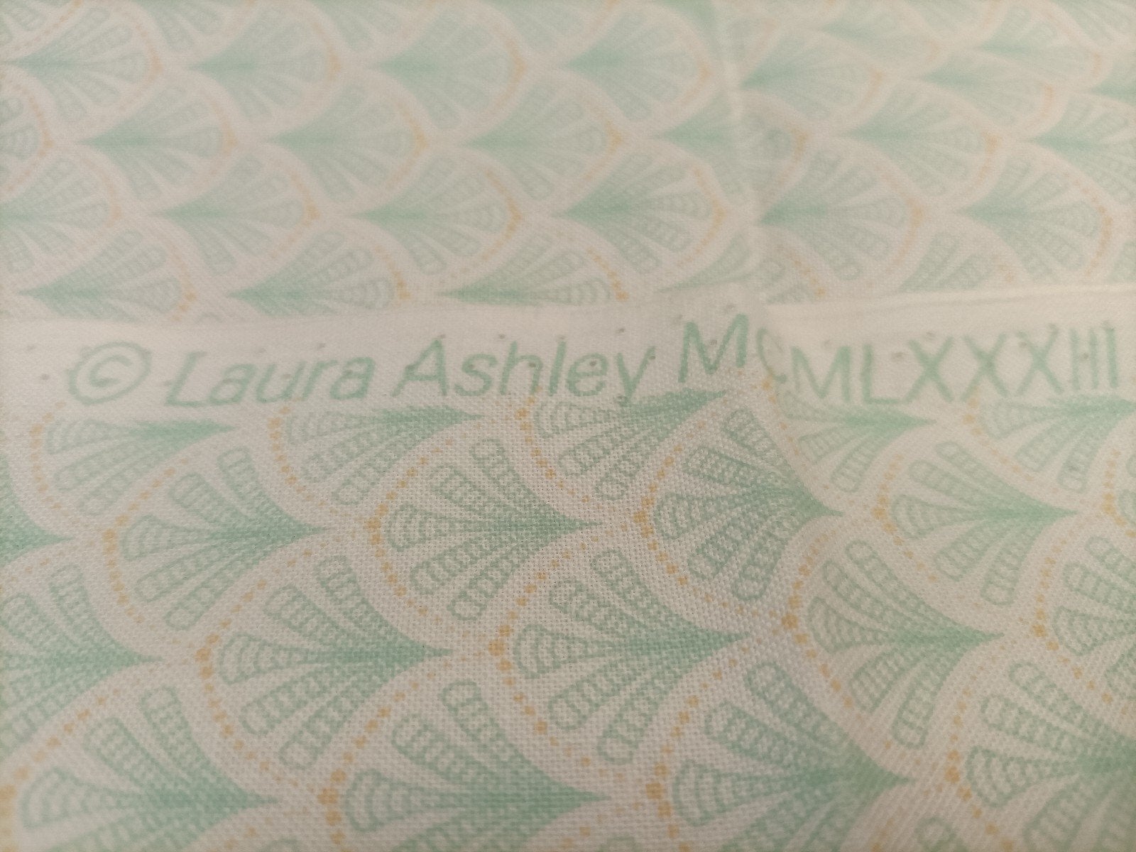 Laura Ashley 100% Katoen Stof - Mintgroen Patroon, 200 cm of meer, Ophalen of Verzenden, Zo goed als nieuw, 30 tot 120 cm