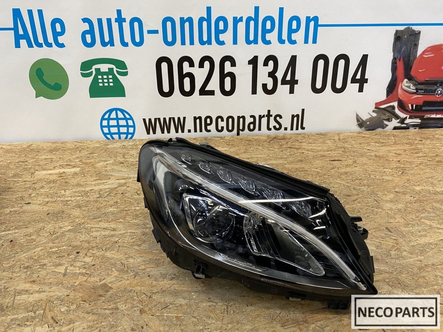 C klasse W205 led koplamp rechts A2059063803 origineel, Gebruikt, -, Ophalen of Verzenden, -