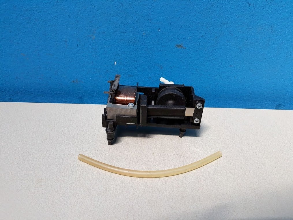 Membraanpomp Vaillant Cv/willo-282E Art.nr.: 160108, Niet ingevuld, Cv-ketel of Combi-ketel, Niet ingevuld, Nieuw