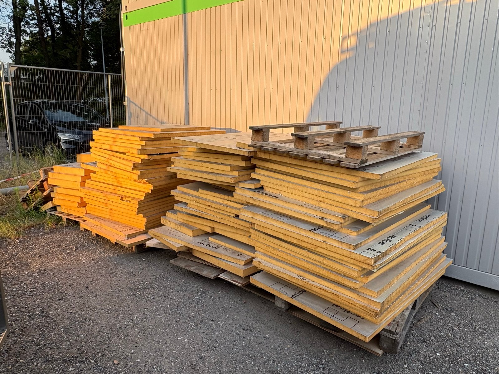 Afschot isolatie PIR platen afhalen in Oostrum, Zo goed als nieuw, Hardschuim (Pir), 15 m² of meer, Ophalen