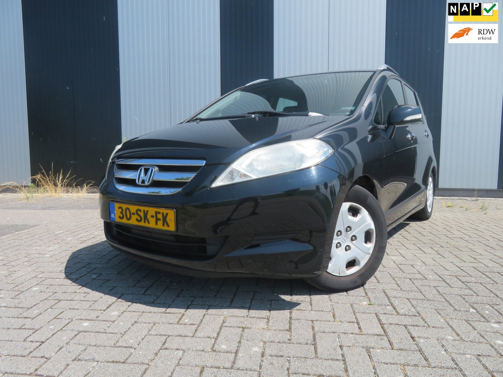 Honda FR-V 1.7i, Auto's, Honda, Dealer onderhouden, Gebruikt, Zwart, 4 cilinders