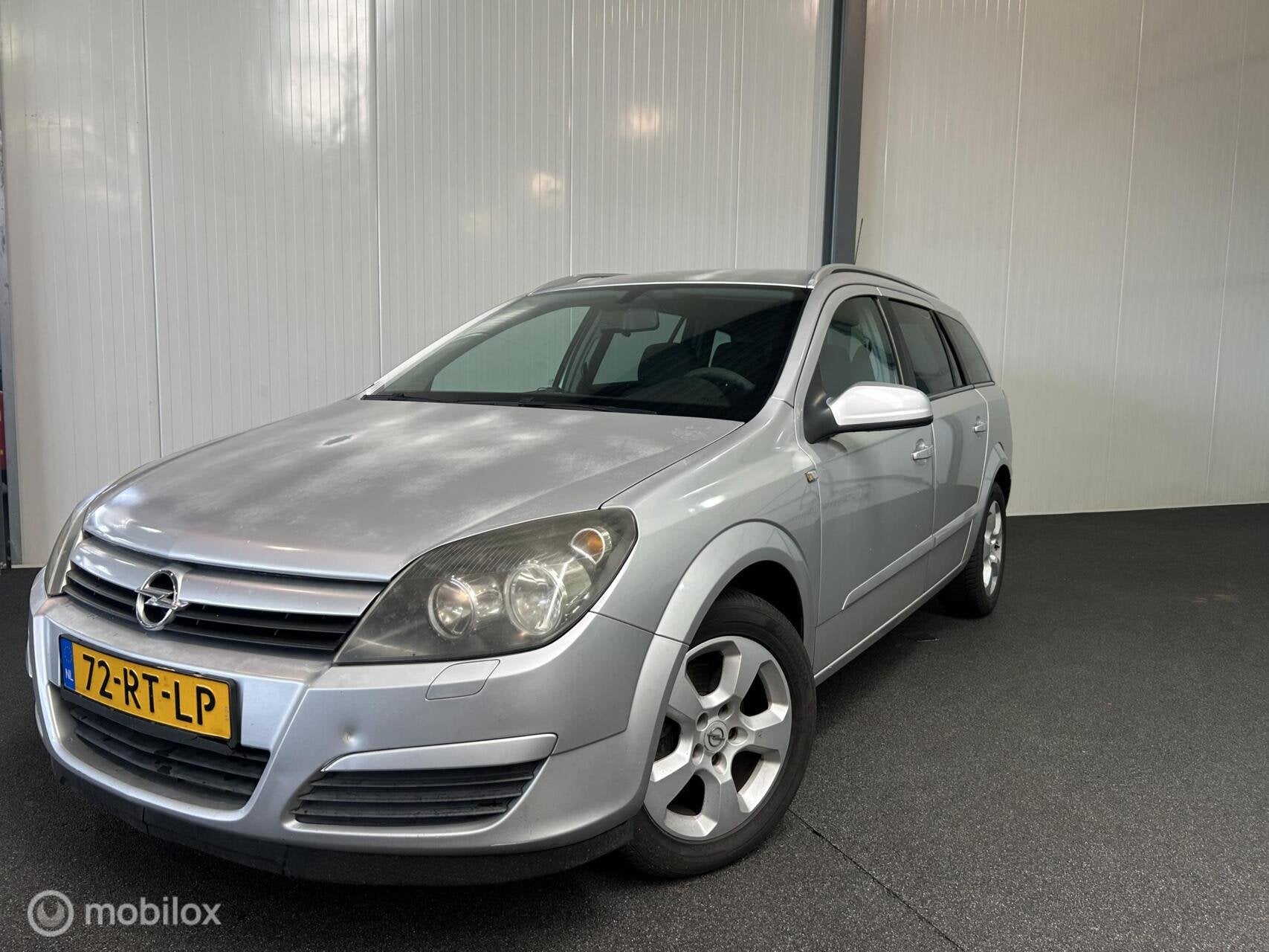 Opel Astra Wagon 1.6 Enjoy [ HANDEL / EXPORT ], Voorwielaandrijving, 15 km/l, 4 cilinders, Origineel Nederlands