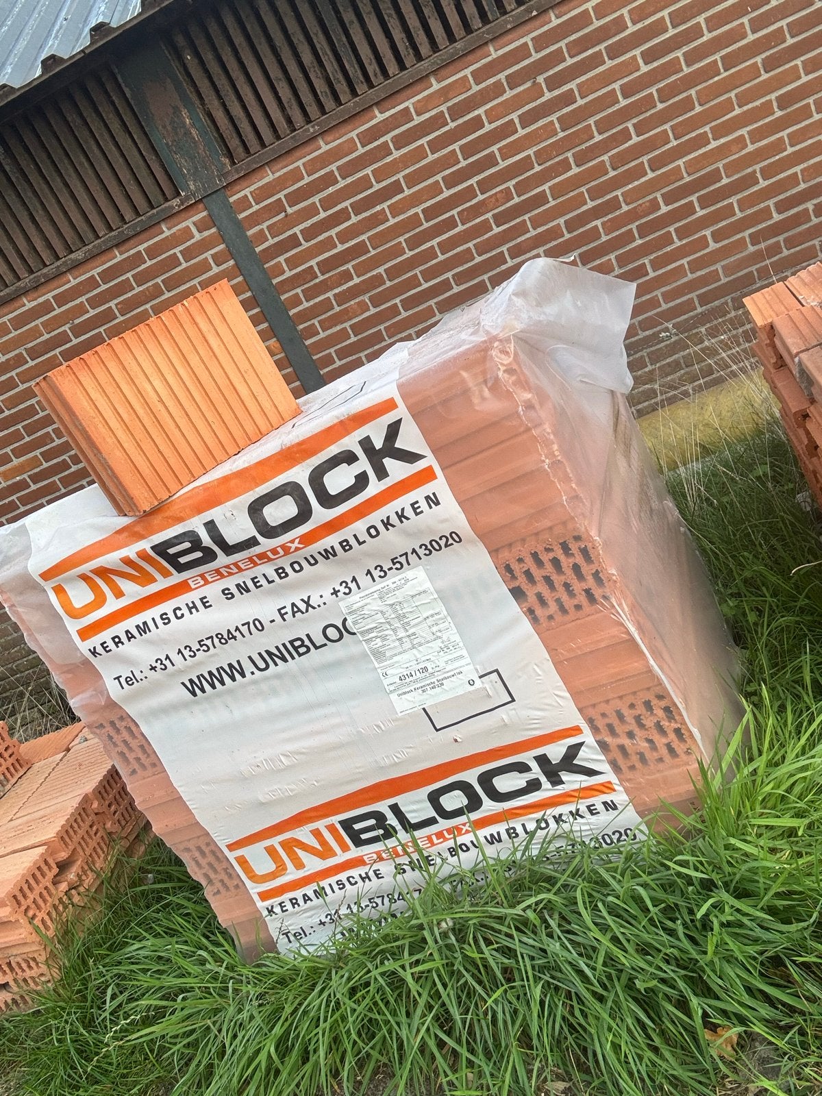 Uniblock 14cm Snelbouwstenen Metselblokken, Ophalen, Nieuw, Bakstenen