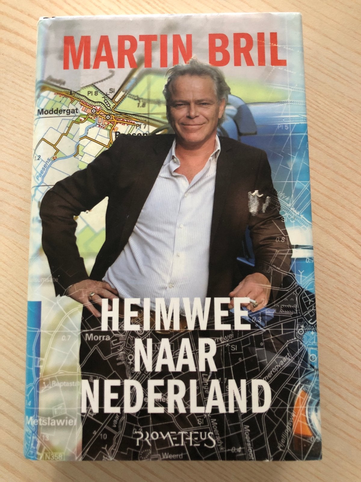 Martin Bril - Heimwee naar Nederland, Ophalen of Verzenden, Zo goed als nieuw, Nederland
