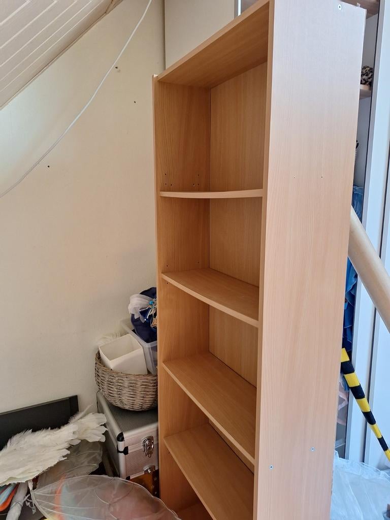 Gratis 3x Boekenkast met planken, licht doorgezakt, Ophalen, Met plank(en), Gebruikt, 50 tot 100 cm