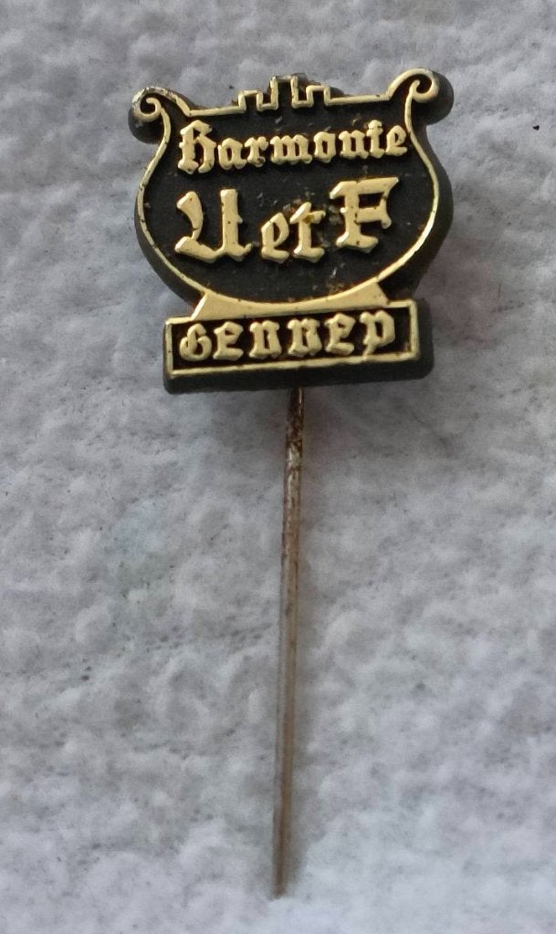 Speldje Harmonie Unitas et Fidelitas Gennep, Verzamelen, Speldjes, Pins en Buttons, Ophalen of Verzenden, Zo goed als nieuw, Overige onderwerpen