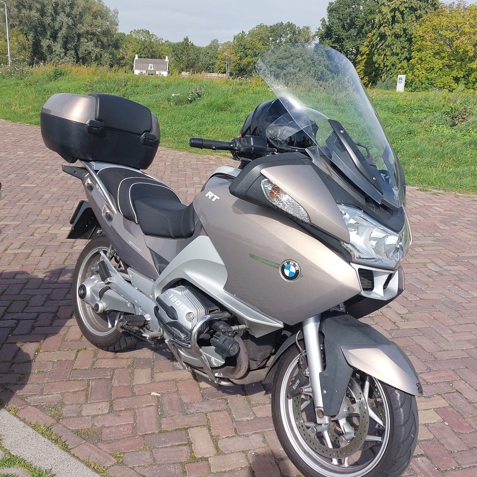 BMW R1200 RT (2008) met complete kofferset, 2 cilinders, Gebruikt, Particulier, Handvatverwarming