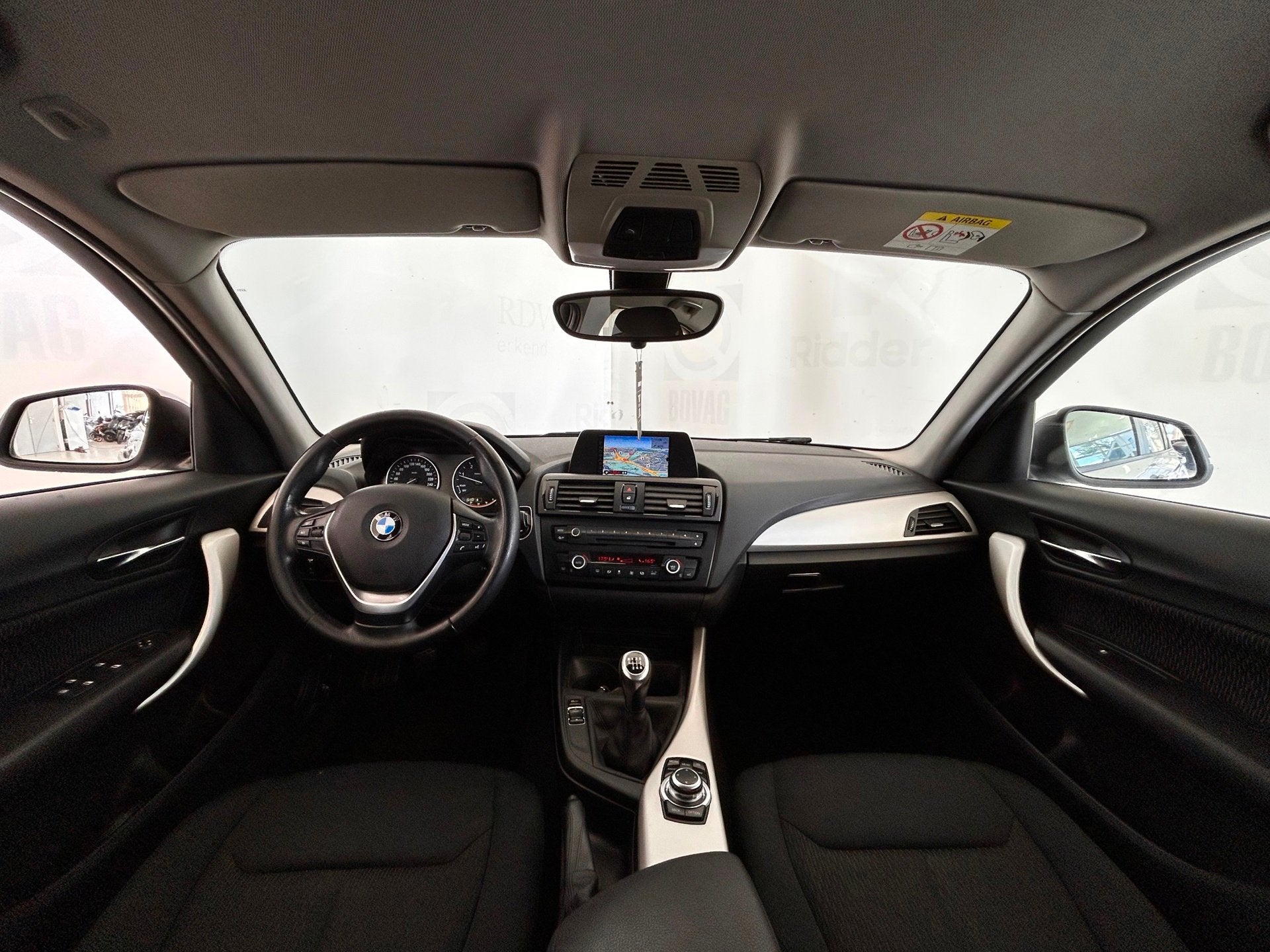 BMW 1-serie 114d Executive|NAP|CRUISE|NAVI|PARK SENS|AIRCO|E, Auto's, 1-Serie, Euro 5, Gebruikt, 1295 kg