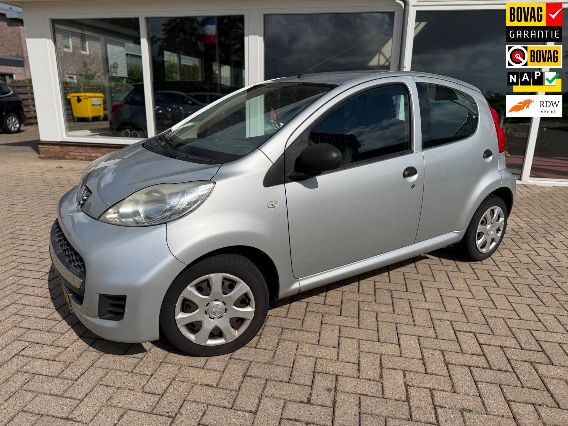 Peugeot 107 1.0-12V XR/ NAP, Auto's, Voorwielaandrijving, Stof, Gebruikt, 4 stoelen