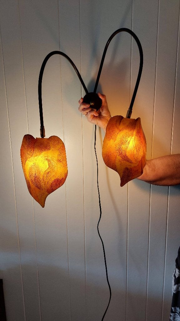 Unieke wandlamp met twee amberkleurige kappen, Ophalen, Oranje, Overige fittingen, Wandlamp