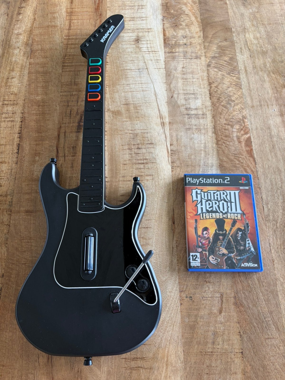 Playstation 2 guitar hero met gitaar, Spelcomputers en Games, Phat, Ophalen of Verzenden, Zo goed als nieuw, Zonder controller