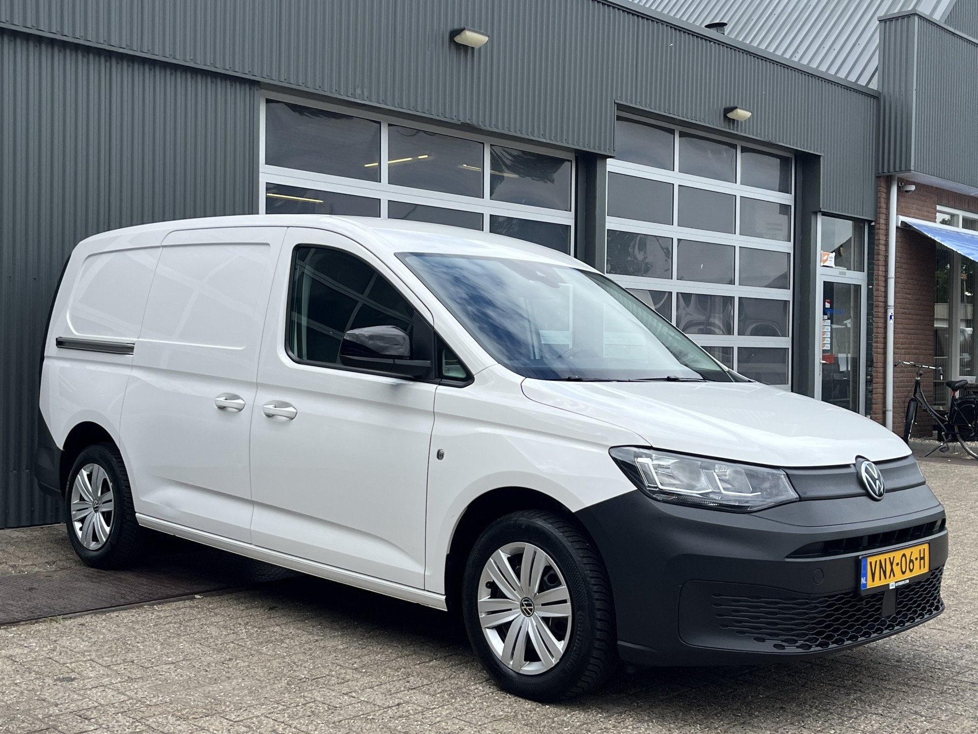 Volkswagen Caddy Cargo Maxi 2.0 TDI DSG 122pk Ladekasten Air, Auto's, Stof, Gebruikt, 4 cilinders, Volkswagen