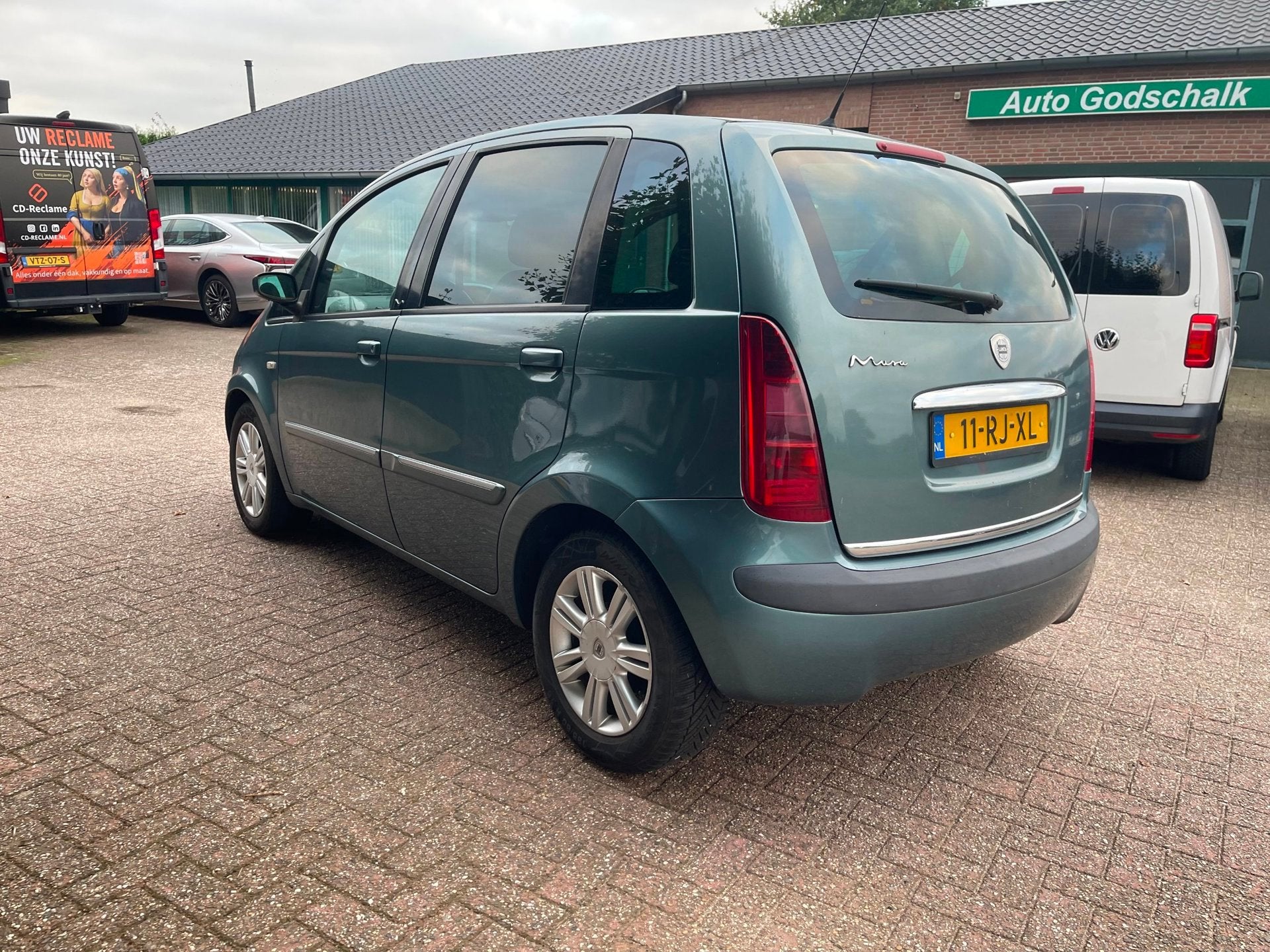 Lancia Musa 1.4-16V Platino, Auto's, Voorwielaandrijving, 15 km/l, Gebruikt, 400 kg