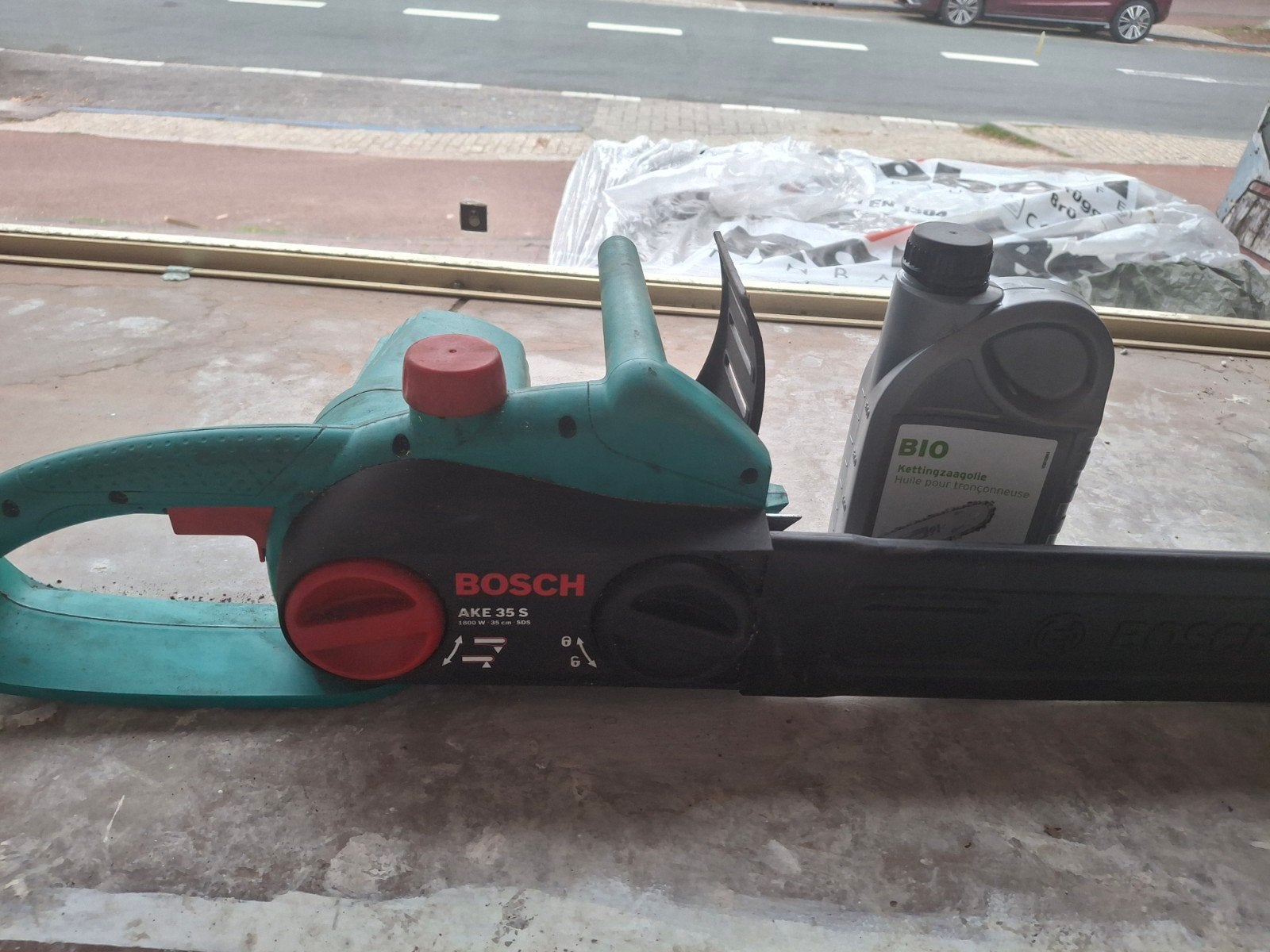 Bosch AKE 35 S elektrische kettingzaag met olie, Tuin en Terras, Takkenscharen, Ophalen of Verzenden