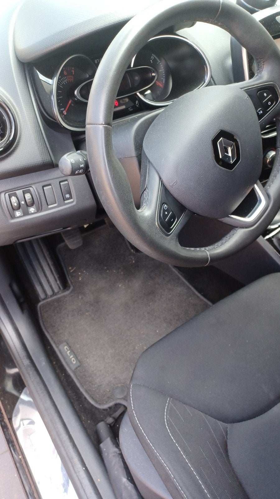 Renault Clio Energy TCe 90pk S&S 2018 Zwart, Voorwielaandrijving, 898 cc, 580 kg, Origineel Nederlands