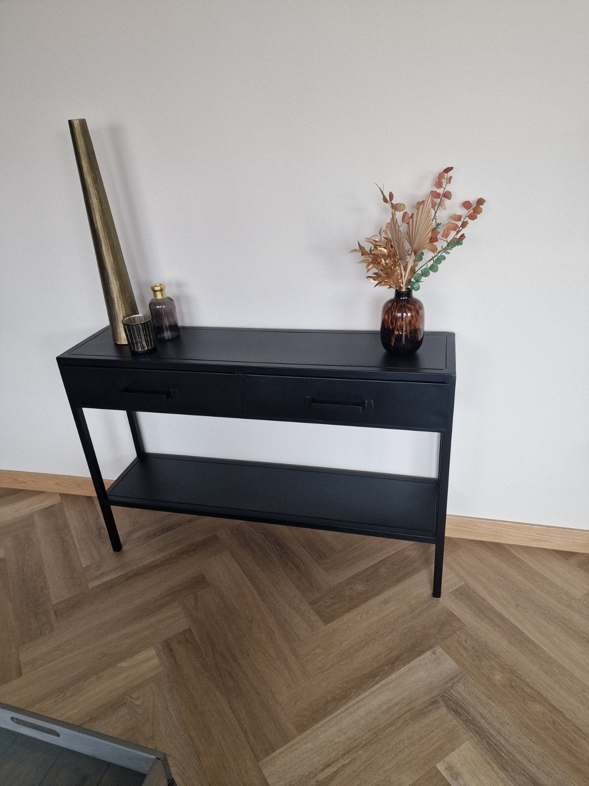 sidetable kleur zwart, Ophalen, 100 tot 150 cm, Zo goed als nieuw, Metaal
