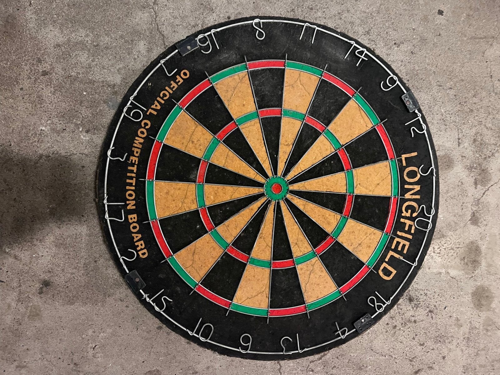 Longfield Dartbord - Official Competition Board, Ophalen, Gebruikt, Dartbord