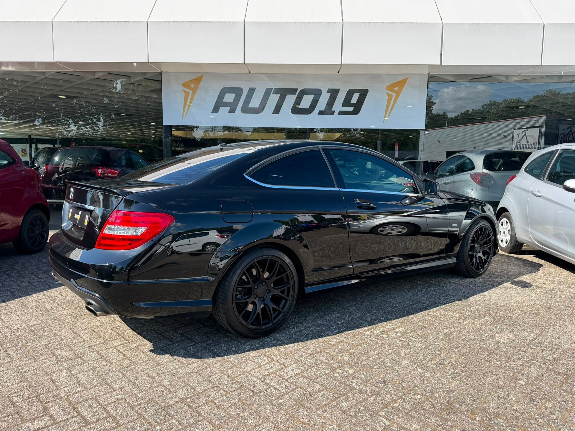 Mercedes-Benz C-klasse Coupé 350 BlueEFFICIENCY AMG Line, Automaat, Achterwielaandrijving, 4 stoelen, Leder en Stof