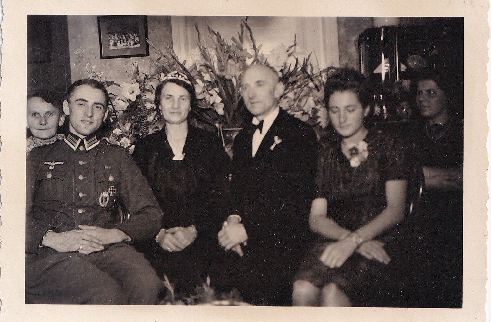 WOII Foto – Wehrmacht Soldaat met IJZEREN KRUIS !!, Foto, Ophalen of Verzenden, Zo goed als nieuw, Voor 1940