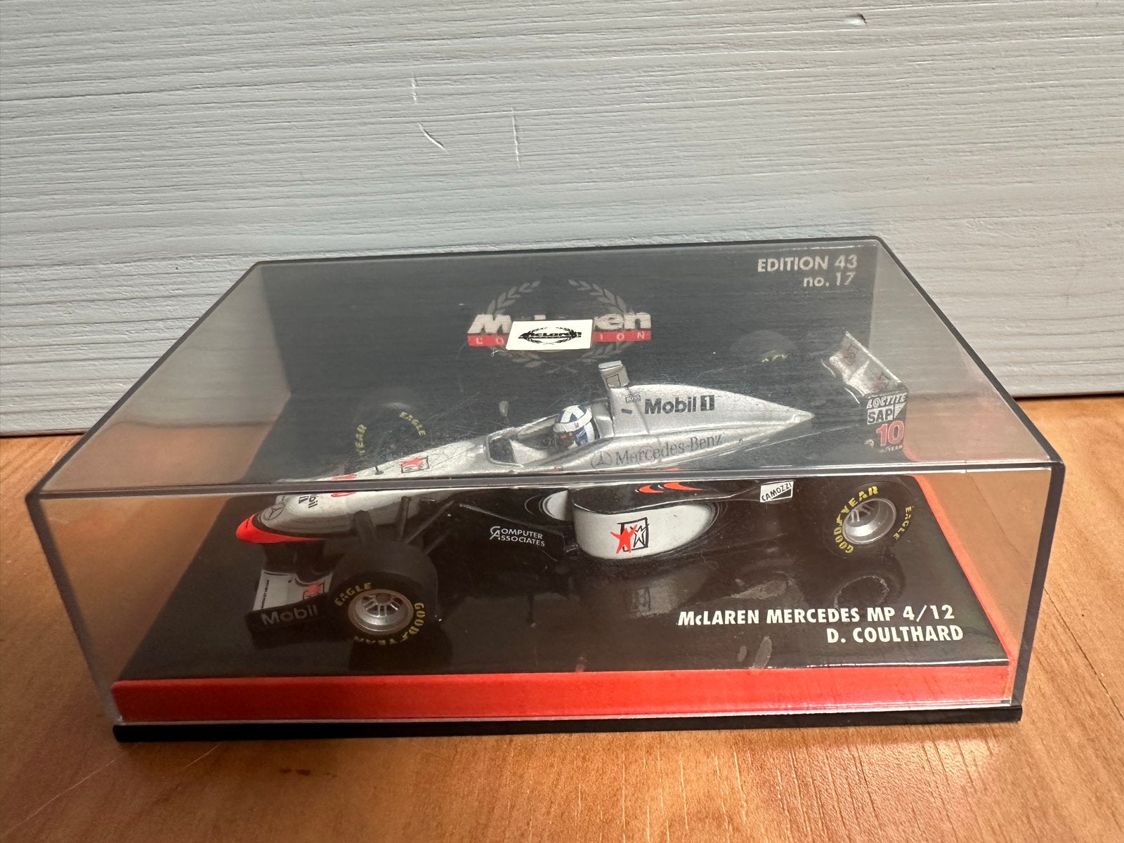 McLaren Mercedes MP 4/12 David Coulthard F1 1997 1/43, Ophalen of Verzenden, Zo goed als nieuw, Auto, MiniChamps