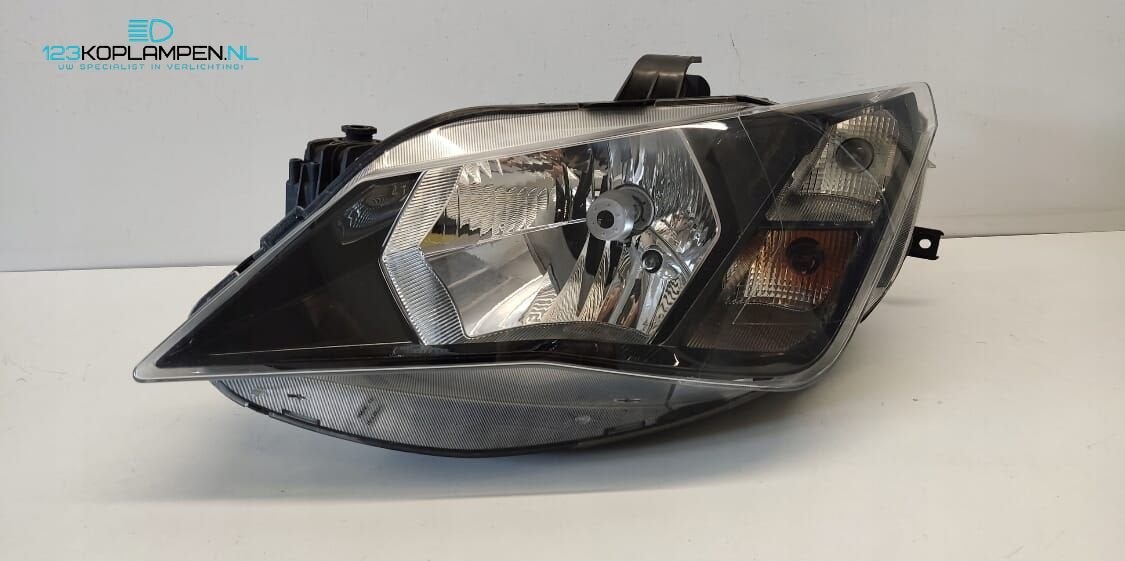 (J3) Seat Ibiza 4 Facelift 6J Halogeen koplamp links