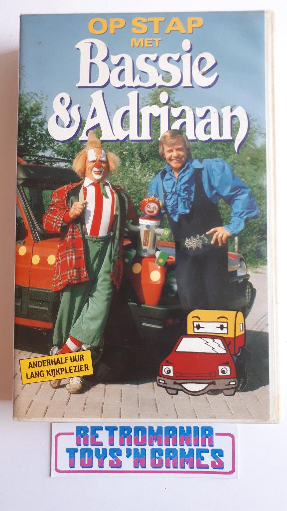 vhs bassie en adriaan - op stap met, Cd's en Dvd's, VHS | Kinderen en Jeugd, Verzenden, Alle leeftijden, Kinderprogramma's en -films