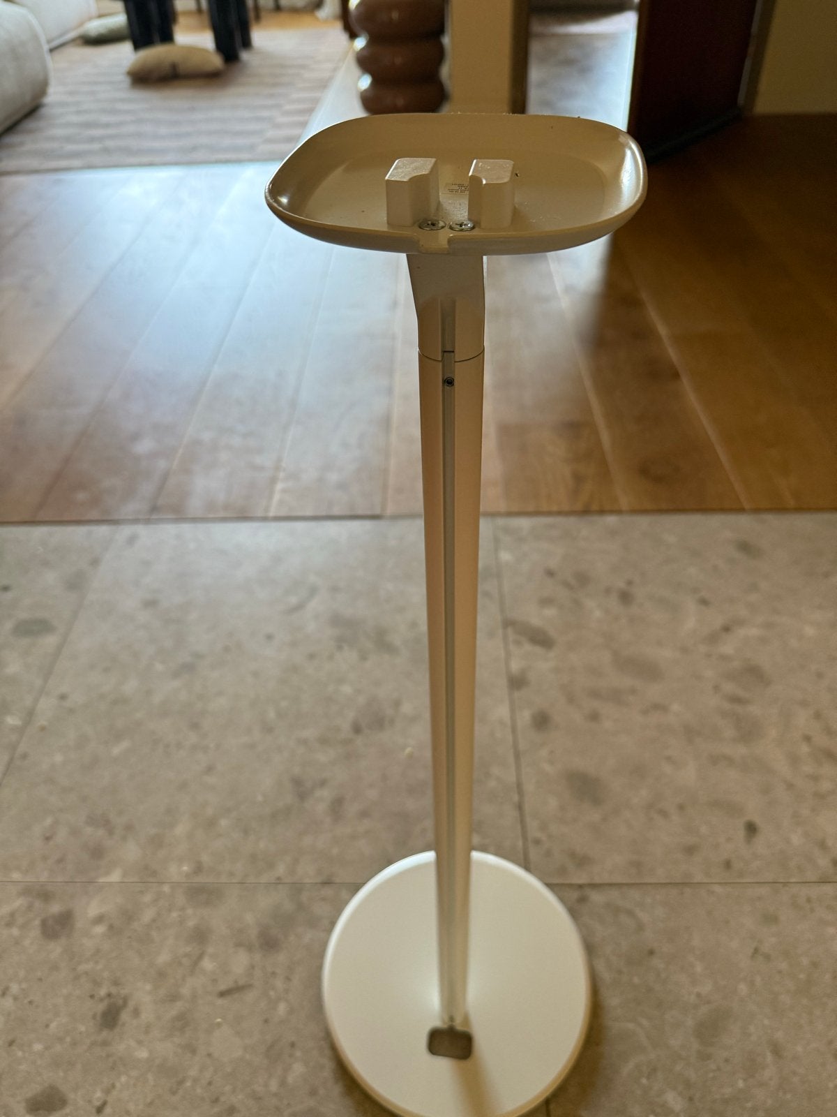 Sonos One standaard 71cm hoog, Audio, Tv en Foto, Luidsprekers, Ophalen, Inclusief standaarden, Overige typen, Zo goed als nieuw