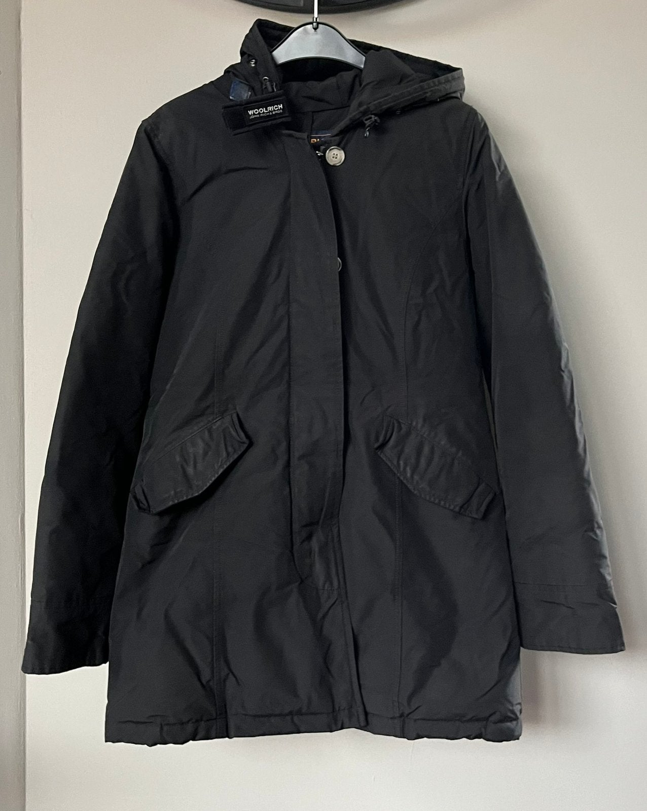 Woolrich winterjas, Ophalen of Verzenden, Zo goed als nieuw, Maat 38/40 (M), Zwart