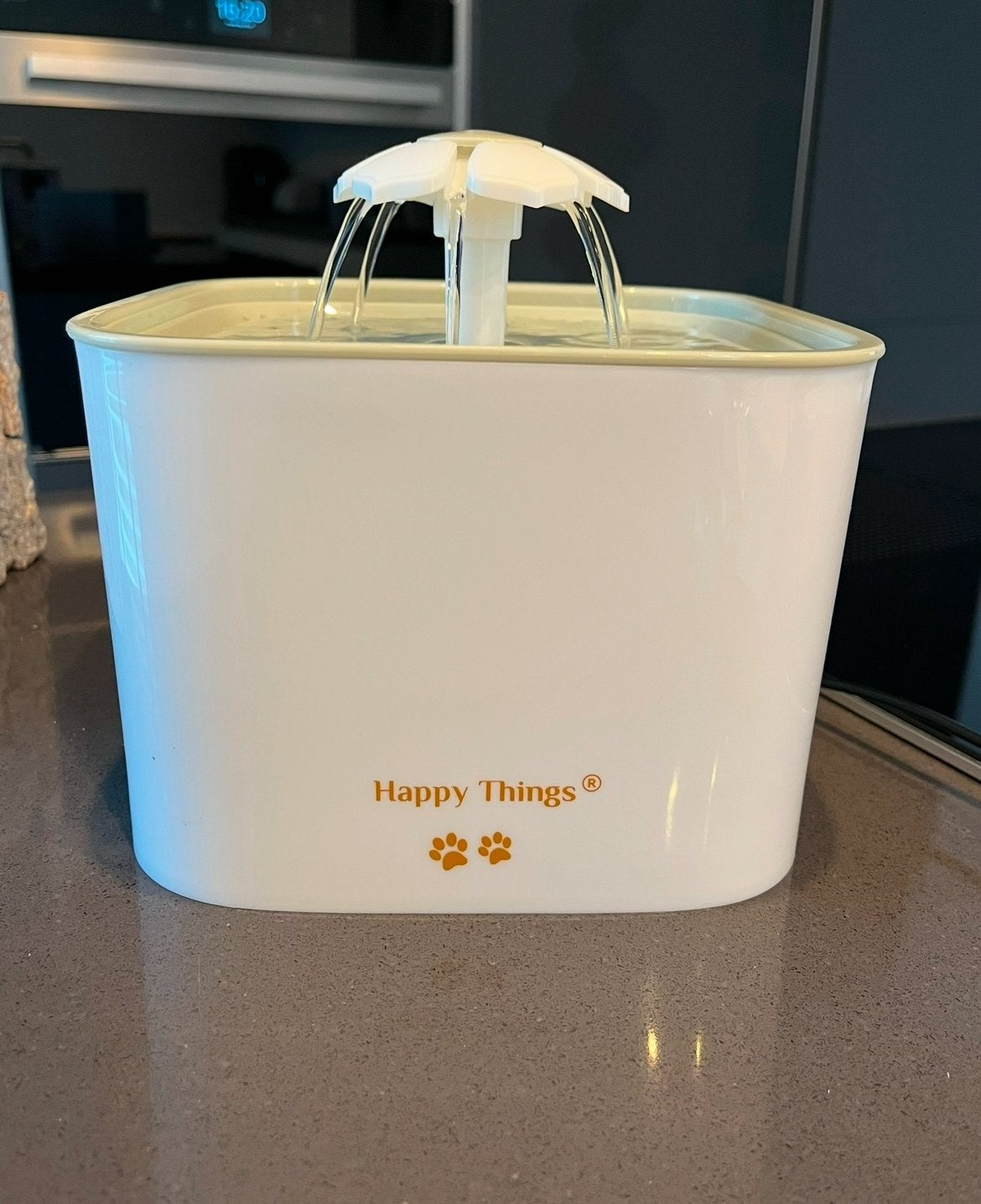 Drinkfontein Kat Hond 2.5L Nieuw Happy Things, Binderskampweg 29, Top en Toppie BV, Automatisch, Nieuw