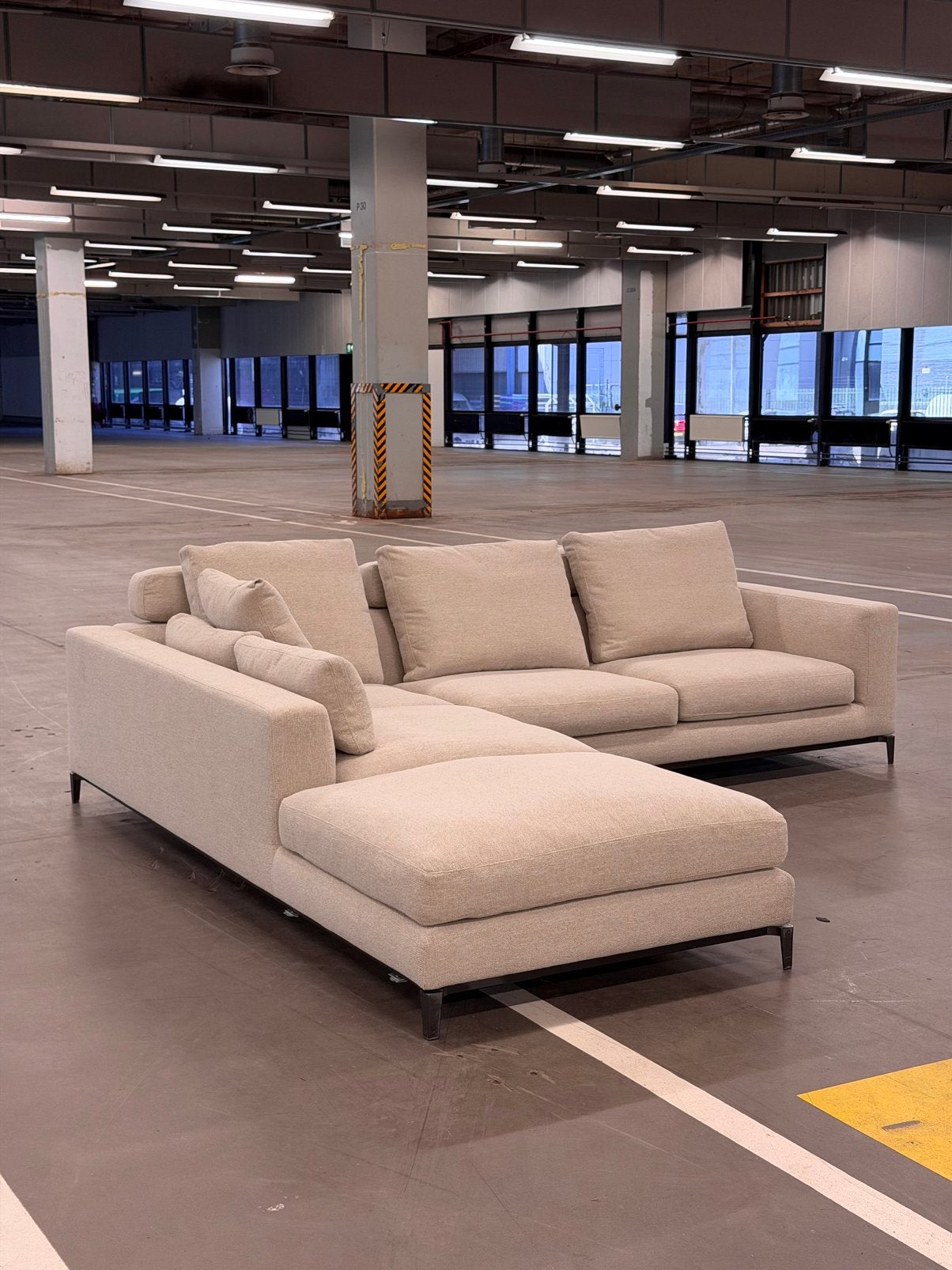 Minotti Andersen Hoekbank | Beige | Nieuwstaat + Garantie, Overige materialen, Hoekbank, 300 cm of meer, Ophalen of Verzenden