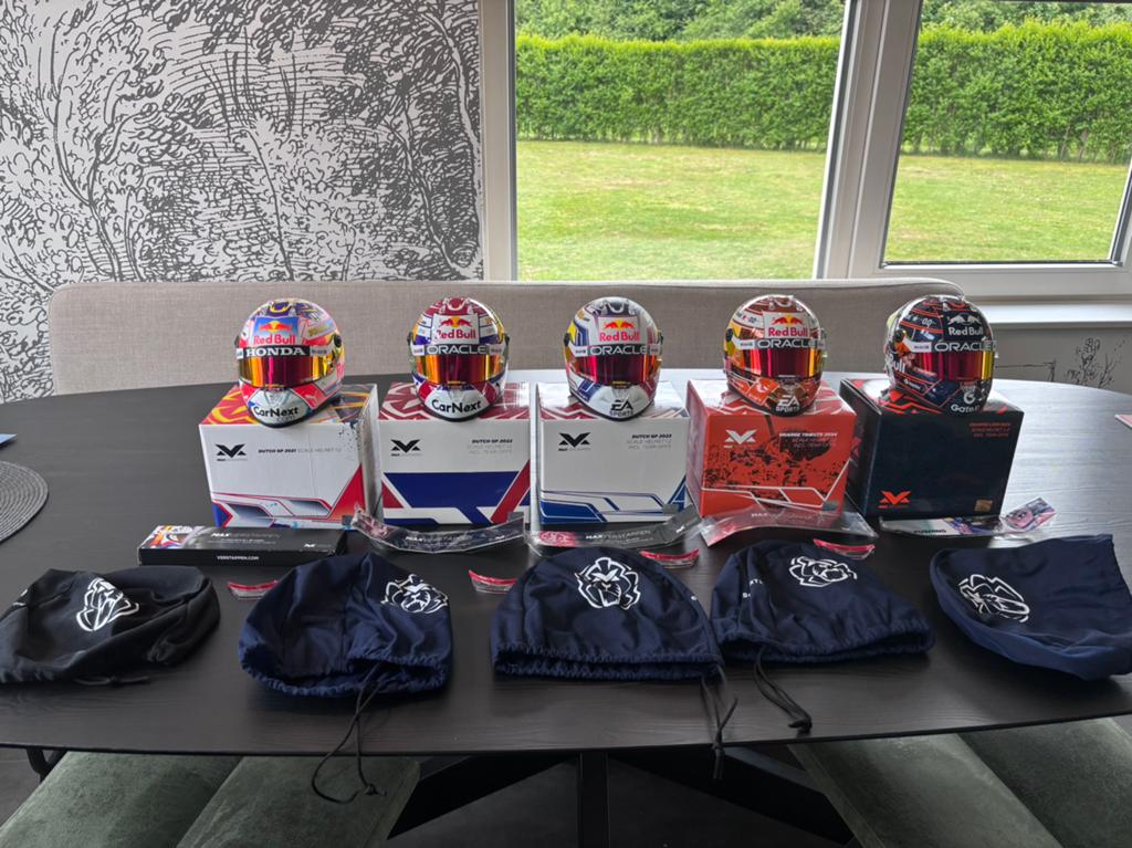 Max Verstappen helmen 1:2 Zandvoort compleet, Ophalen of Verzenden, Zo goed als nieuw, Formule 1