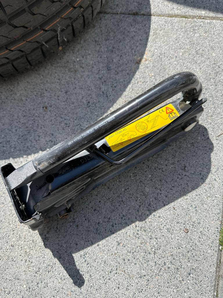 Compacte schaarkrik voor auto's, Auto diversen, Krikken, Nieuw, Schaarkrik, Manueel, Ophalen of Verzenden