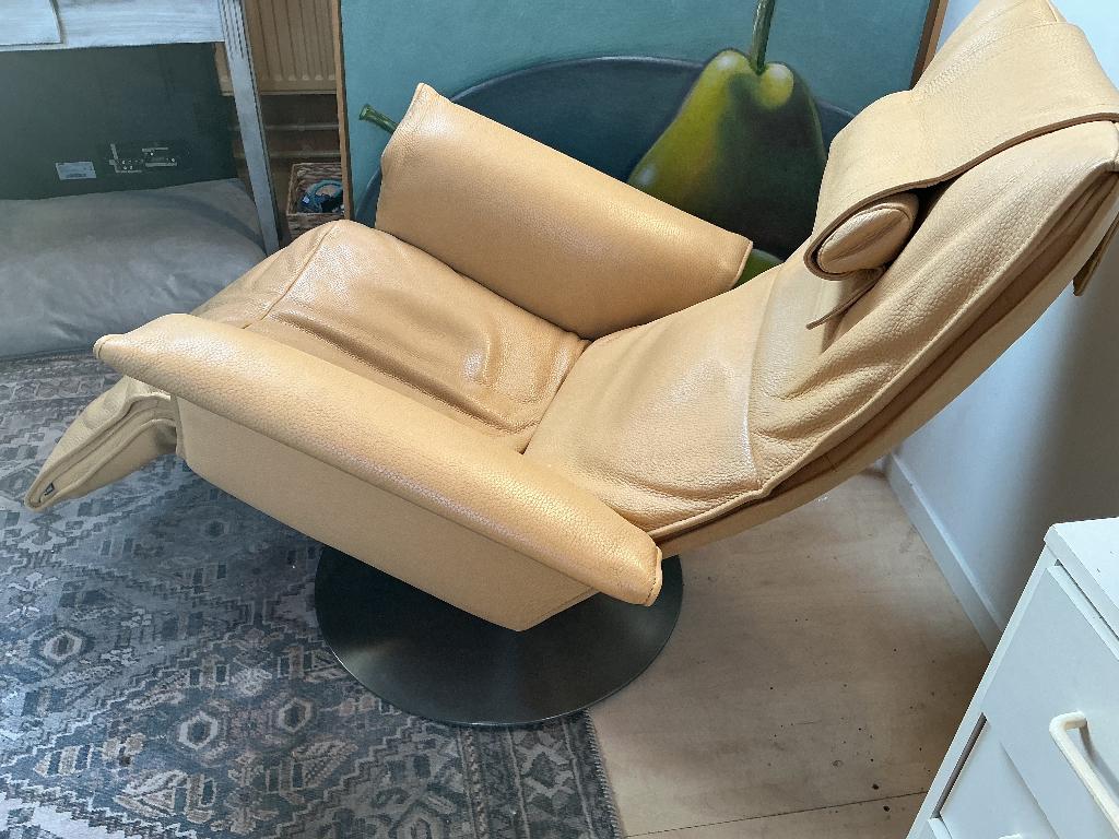 JORI relax fauteuil, Huis en Inrichting, Fauteuils, Minder dan 50 cm, Leer, Ophalen of Verzenden, Zo goed als nieuw