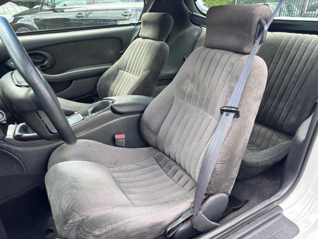 Pontiac Firebird 3.4 SE V6 Wit 1994 Handgeschakeld Apk 2028, foto 11
