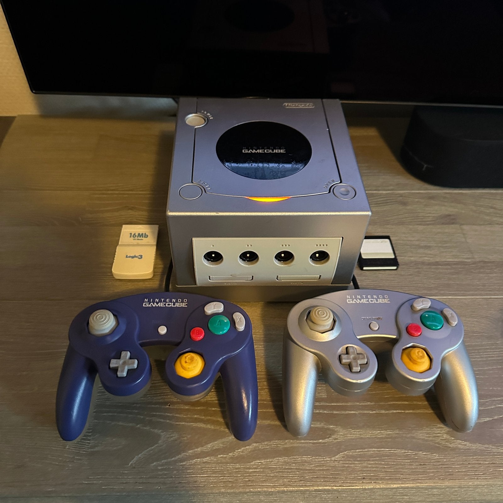 Nintendo GameCube met 2 controllers en FIFA 06, Gebruikt, Met games, Met 2 controllers, Ophalen of Verzenden