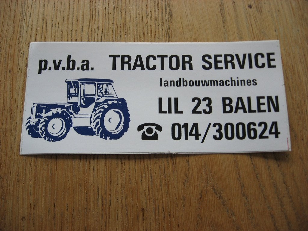 Sticker Tractor service Landbouwmachines Balen 14,5 x 6,5 cm, Verzamelen, Ophalen, Nieuw, Overige typen