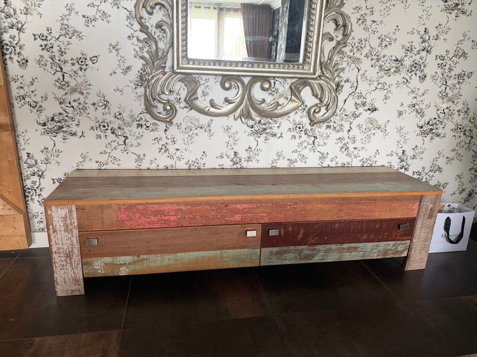 Tv meubel met tafel, Ophalen, 25 tot 50 cm, 150 tot 200 cm, Minder dan 100 cm