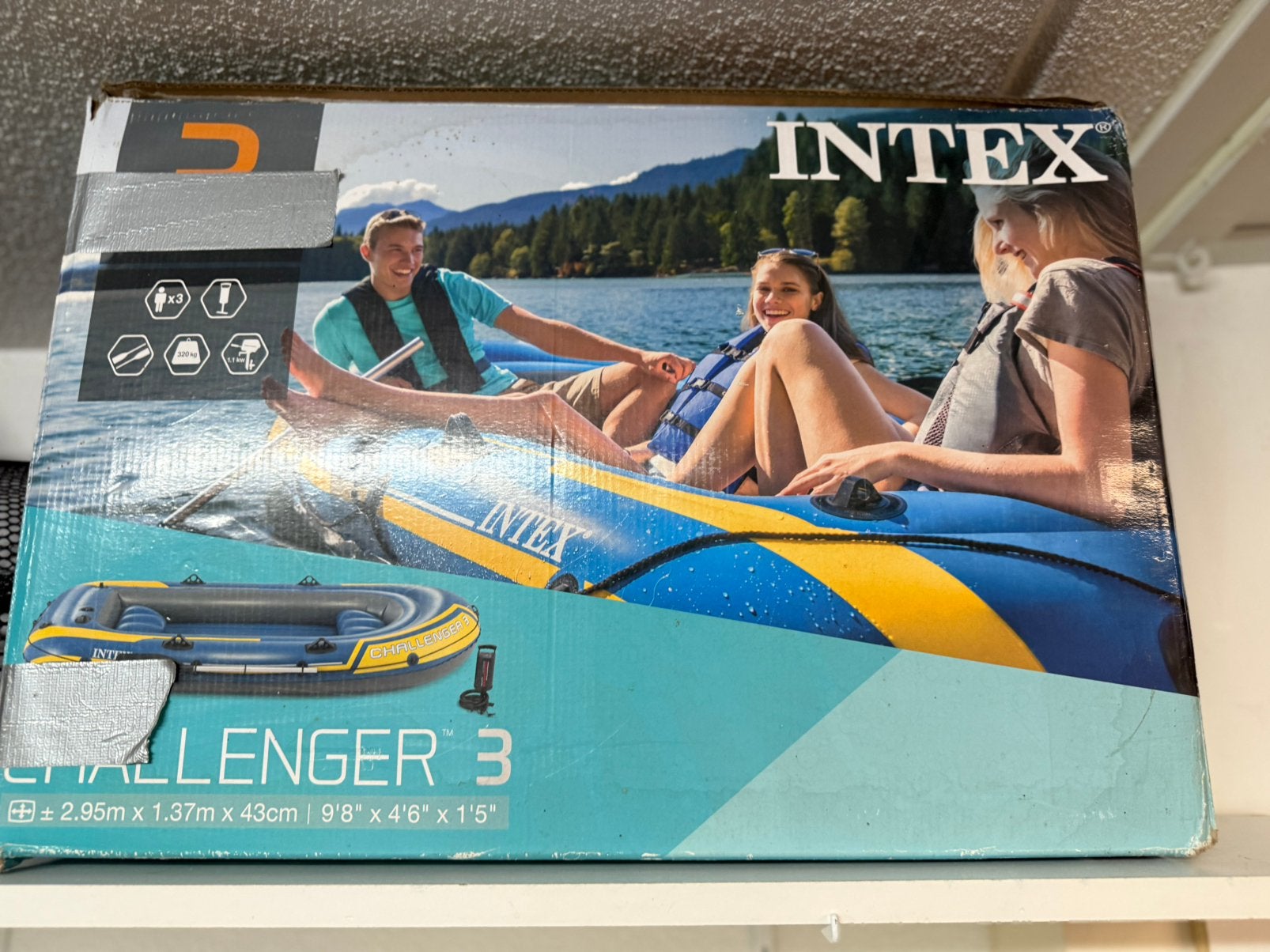 Intex challenger 3 295x137cm €30,00, Opblaasbaar, Drie personen of meer, Overige typen, Ophalen of Verzenden